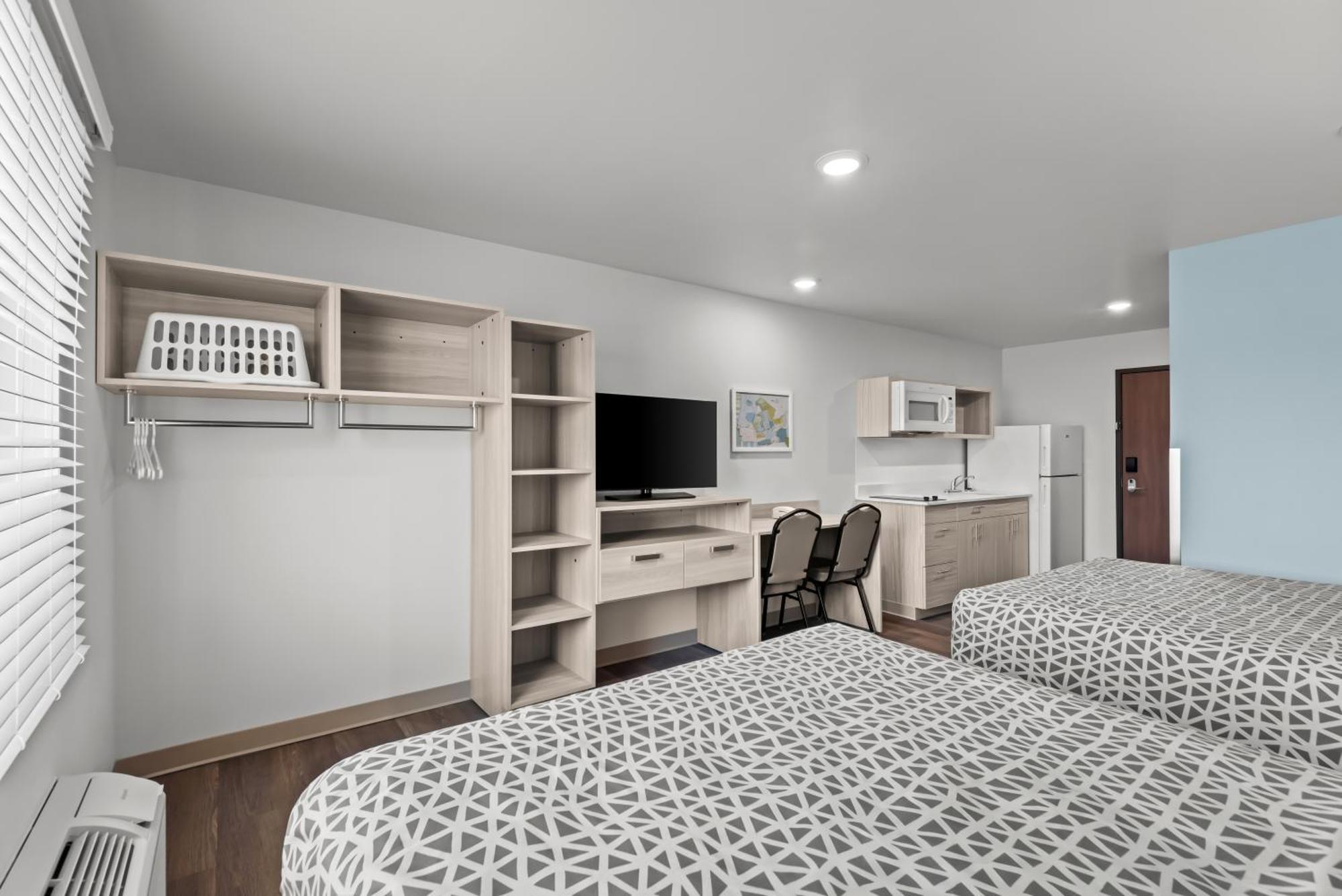 Woodspring Suites Coralville Iowa City מראה חיצוני תמונה
