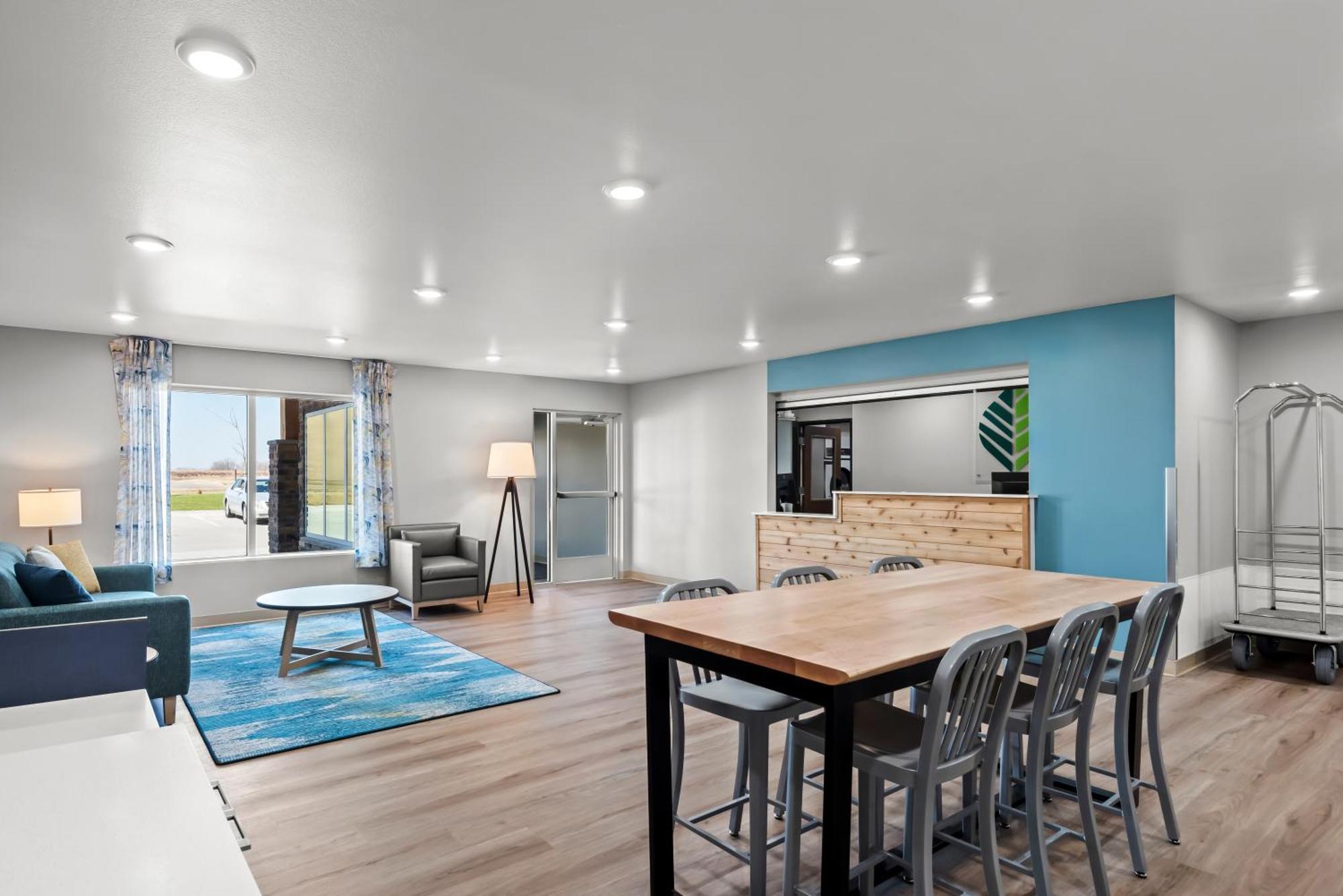 Woodspring Suites Coralville Iowa City מראה חיצוני תמונה