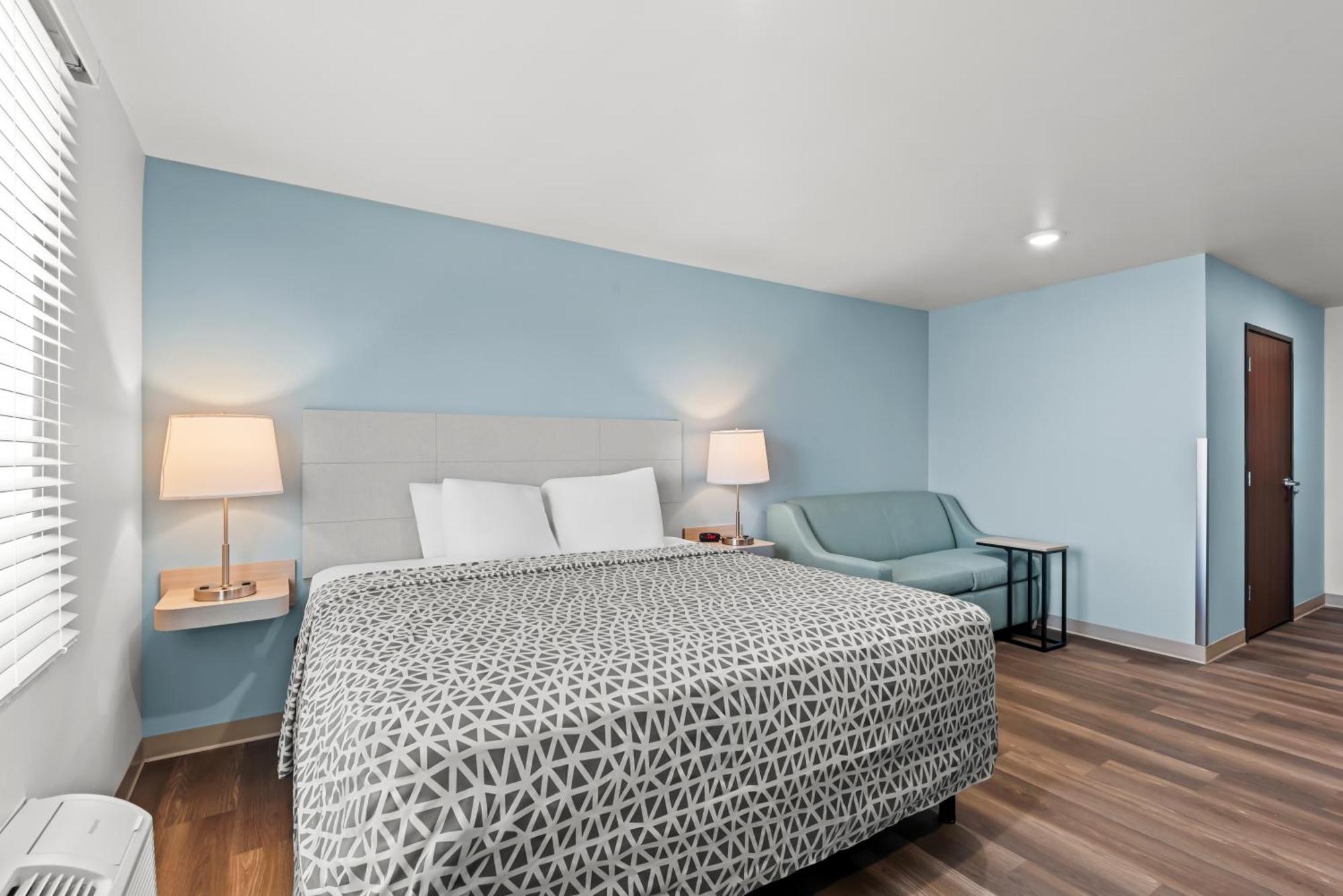 Woodspring Suites Coralville Iowa City מראה חיצוני תמונה
